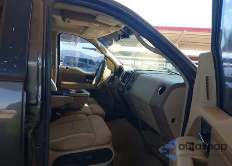 2005 Ford F-150 Xlt из США, поврежденный, VIN 1FTRW12W65FB62958